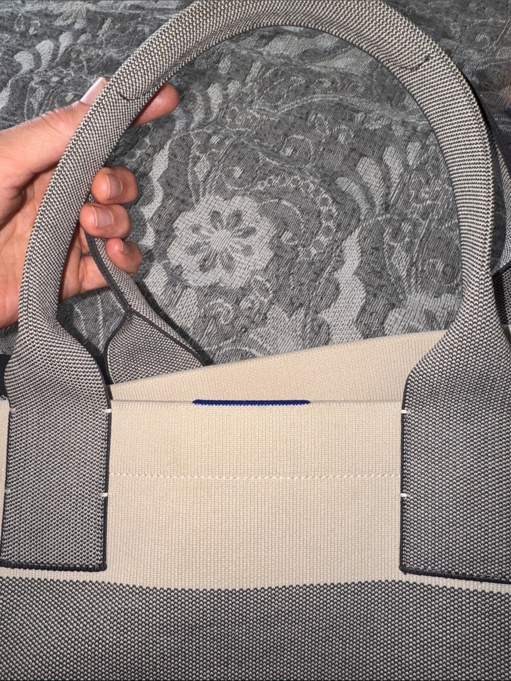 Rothy’s The Weekender Bag Gray Large Duffel Carry-on Travel Over Night. - Picture 10 of 16